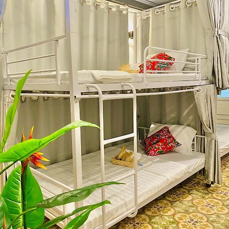 Hanoi Vibes Hostel Екстериор снимка