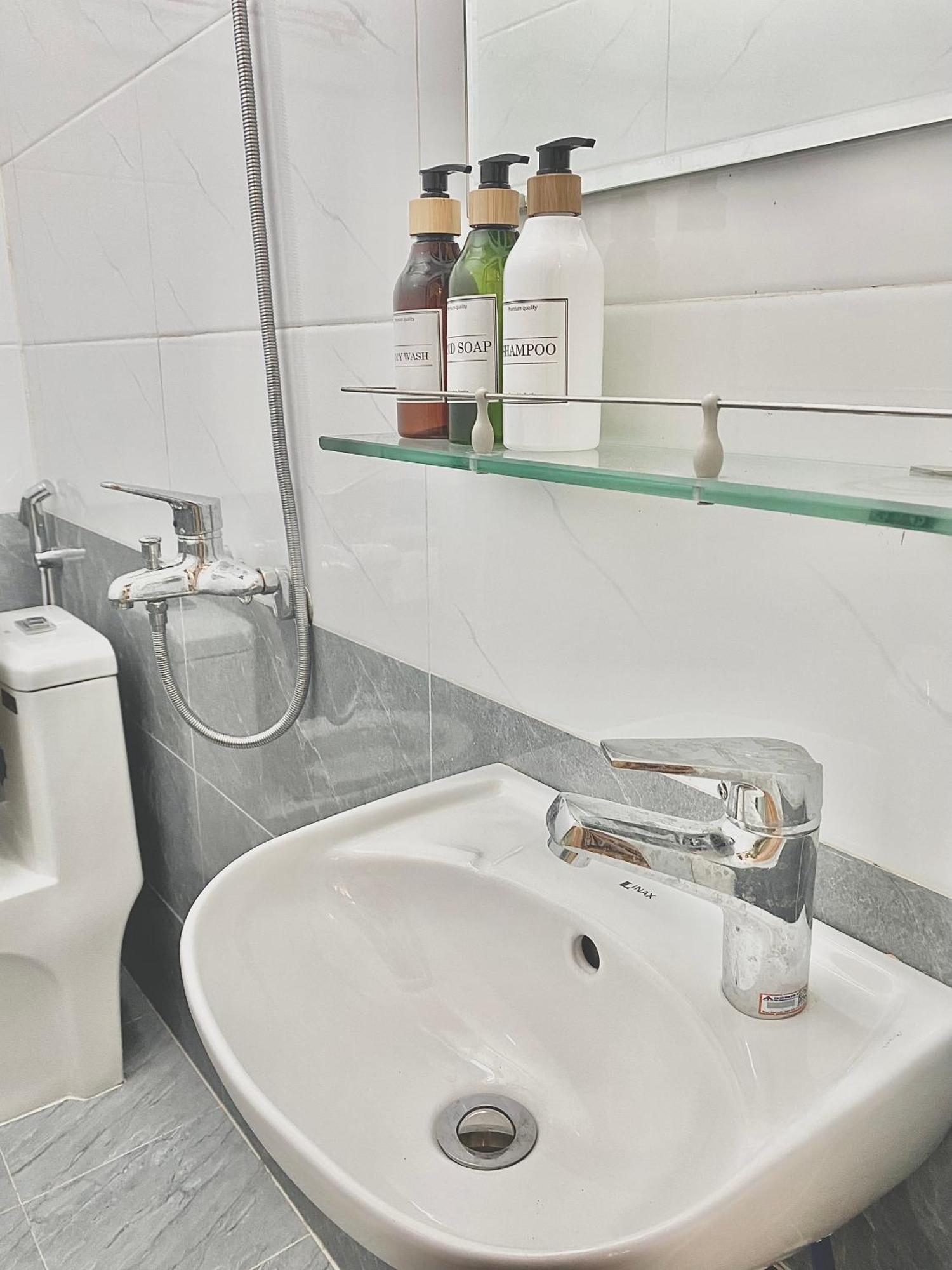 Hanoi Vibes Hostel Екстериор снимка
